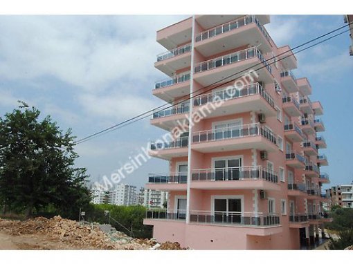 Silifkenin Atakent Beldesi Merkezinde Denize Yakın Günlük Kiralık Daire