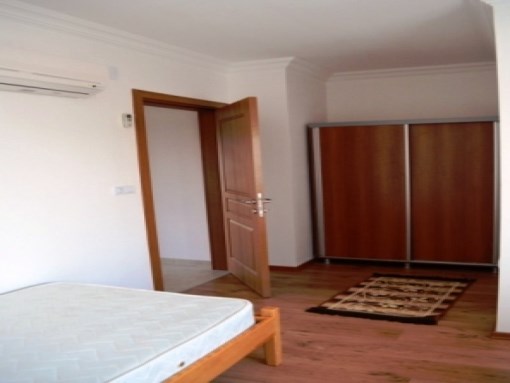 Mersin Tisan Kiralık Yazlık Ev Deniz Manzaralı 5 Kişi Dairede Konaklama